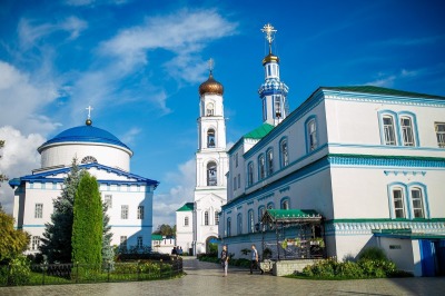Из Казани — в заповедную Раифcкую обитель