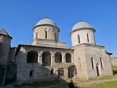 Ешь, гуляй, смотри! Ивангородская крепость и пир в ресторане-музее