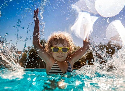 Посещение бассейна на свежем воздухе для детей и взрослых в яхт-клуб
