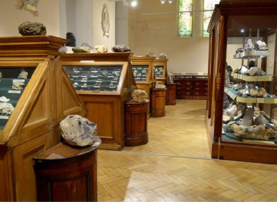 Посещение постоянной экспозиции в геологическом музее
