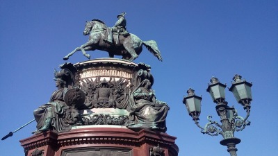 Архитектура и легенды Исаакиевской площади