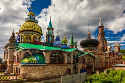 Вселенский храм: мозаика веры на окраине Казани