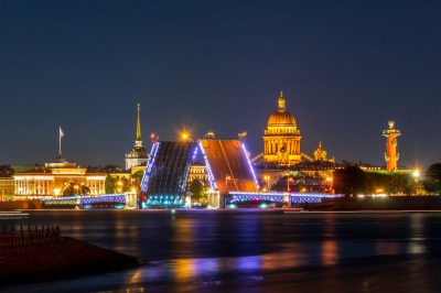 Ночной Петербург и разводные мосты