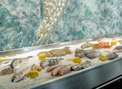 Все меню в баре-ресторане морской кухни: рыба, свежие устрицы и многое другое