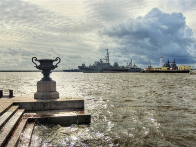 Групповая экскурсия «Кронштадт вдоль и поперёк»