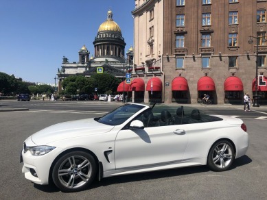 А я сяду в кабриолет: петербургская версия