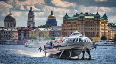 На метеоре — в Кронштадт