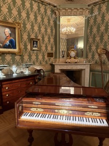 Экскурсия-квест по Шереметевскому дворцу