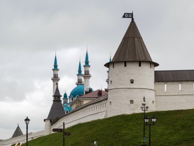 Казанский кремль вдоль и поперек