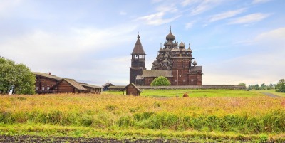 Заповедная Карелия: остров Кижи, деревня Киндасово и Олонец